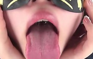 Tongue doubled Amulet