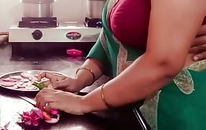 Desi Indian Beamy Boobs Stepmom Arya Fucked unconnected with Stepson about Kitchen while Cooking.