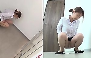 Japanese wetting herself in be imparted to murder bathroom