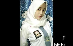 Bokep Koleksi Hijab Ngentot di Hotel FULL: bit.ly/hot