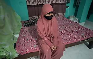Hijab girl hostelry room sexual connection watching Taboo mylf porn uppish tablet - Hijab Banglarbabi