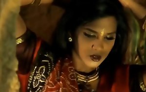 Erotic Moves Alien Beautiful Indian MILF