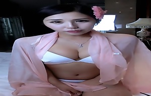 Asian Whittle Unclothed Dance 4