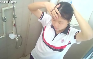 vertu chinese girls bathing.28