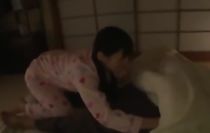 4 Japanese lesbians in one household