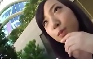 Japanese random girl accepts to fuck in motor hotel